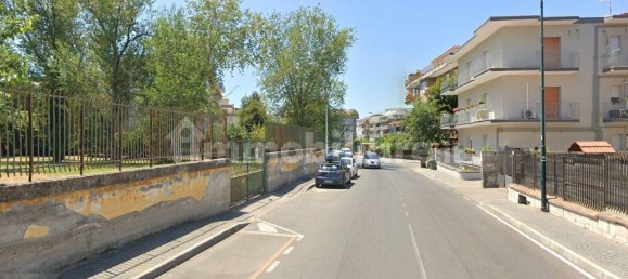 2 chambres Appartement à Portici, Italy No. 342256 6