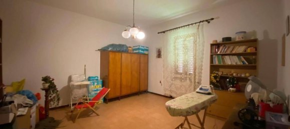 3 bedrooms House in Lamporecchio, Italy No. 166287 7