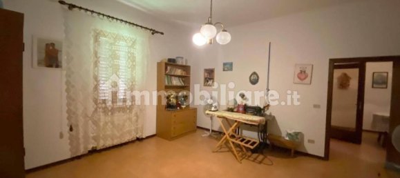 3 bedrooms House in Lamporecchio, Italy No. 166287 8