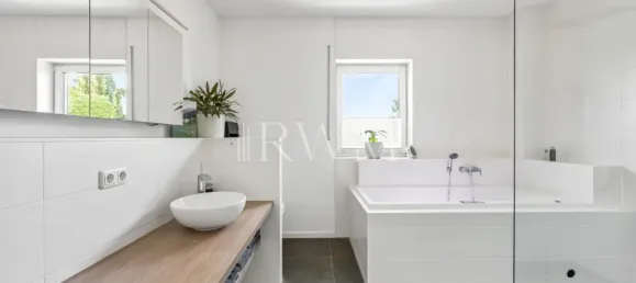 4 bedrooms House in Esslingen, Germany No. 328208 20