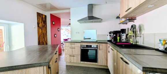 3 bedrooms House in Loire-Atlantique, France No. 340694 4