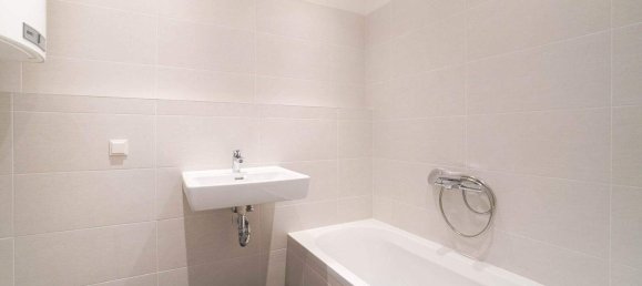 3غرفة منزل ذو طابقين في Favoriten, Austria رقم 232006 9