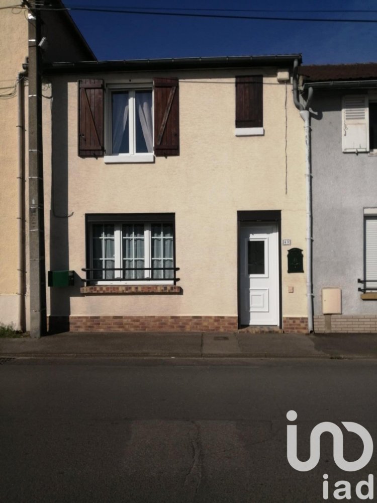 2 bedrooms Townhouse in Pont-Sainte-Maxence, France No. 157776