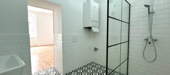 3 rooms Apartment in Vienna, Austria No. 100649 2