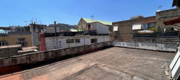 Penthouse T3 em Naples, Italy N.º 325220 27