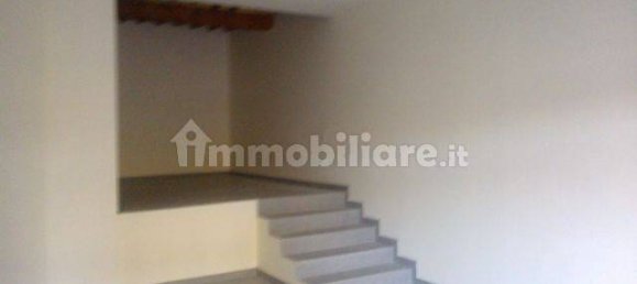 Almacén de 1 habitación en Lucca, Italy No. 135116 5