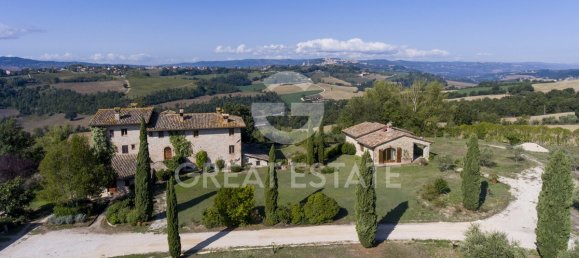 7 bedrooms House in Todi, Italy No. 179492 2
