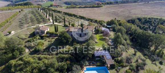7 bedrooms House in Todi, Italy No. 179492 6