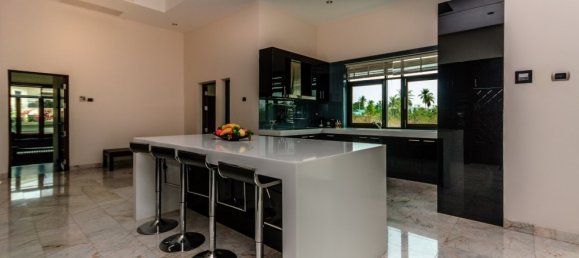 3 bedrooms Cafe / restaurant in Hua Hin, Thailand No. 7001 8