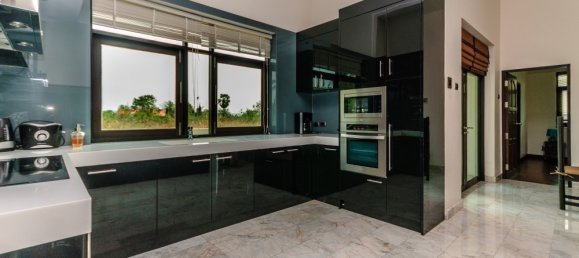 3 bedrooms Cafe / restaurant in Hua Hin, Thailand No. 7001 7