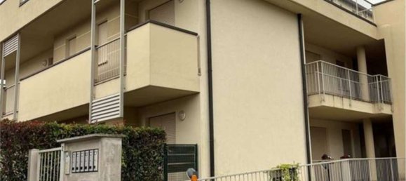 Квартира с 3 спальнями в Кантелло, Италия № 363520 18