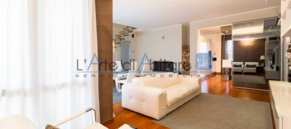 3 bedrooms Apartment in Monza, Italy No. 115855 5