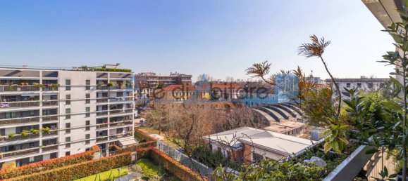 3 bedrooms Apartment in Monza, Italy No. 115855 11