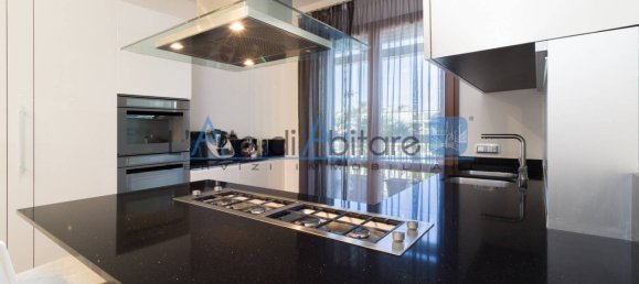3 bedrooms Apartment in Monza, Italy No. 115855 14
