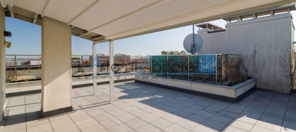 3 bedrooms Apartment in Monza, Italy No. 115855 20