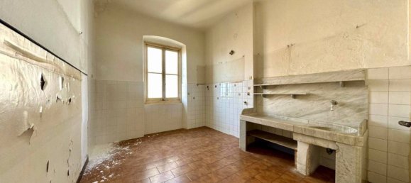 3 bedrooms Apartment in Genoa, Italy No. 105555 8