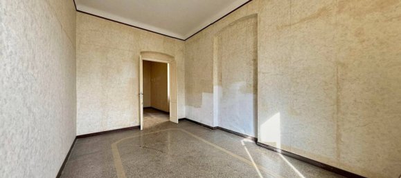 3 bedrooms Apartment in Genoa, Italy No. 105555 10