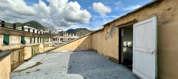 3 bedrooms Apartment in Genoa, Italy No. 105555 22