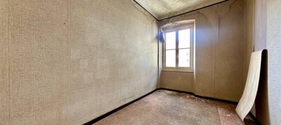 3 bedrooms Apartment in Genoa, Italy No. 105555 18