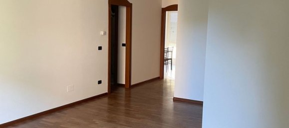 Квартира с 5 комнатами в Сассари, Италия № 88259 2