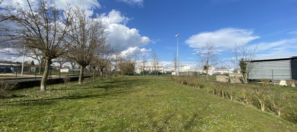 Land in Dijon, France No. 196917 12