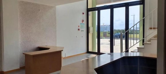 Gewerbliche Immobilie in Atouguia da Baleia, Portugal 112m², Nr. 321591 2