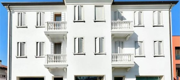 3 bedrooms Apartment in Dolo, Italy No. 60757 13