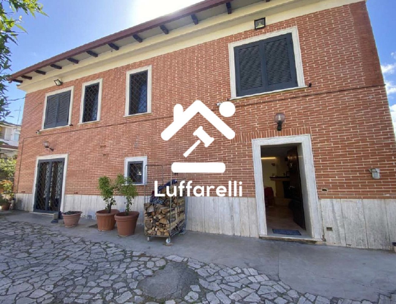 4غرفة شقة في Pomezia, Italy رقم 4521