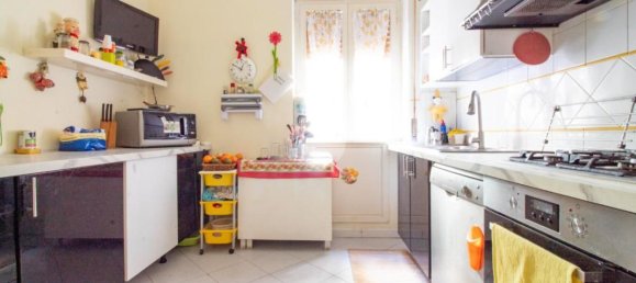 3-Zimmer Wohnung in Naples, Italy, Nr. 31590 30