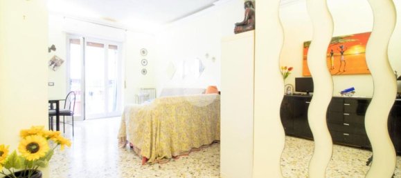 3-Zimmer Wohnung in Naples, Italy, Nr. 31590 7