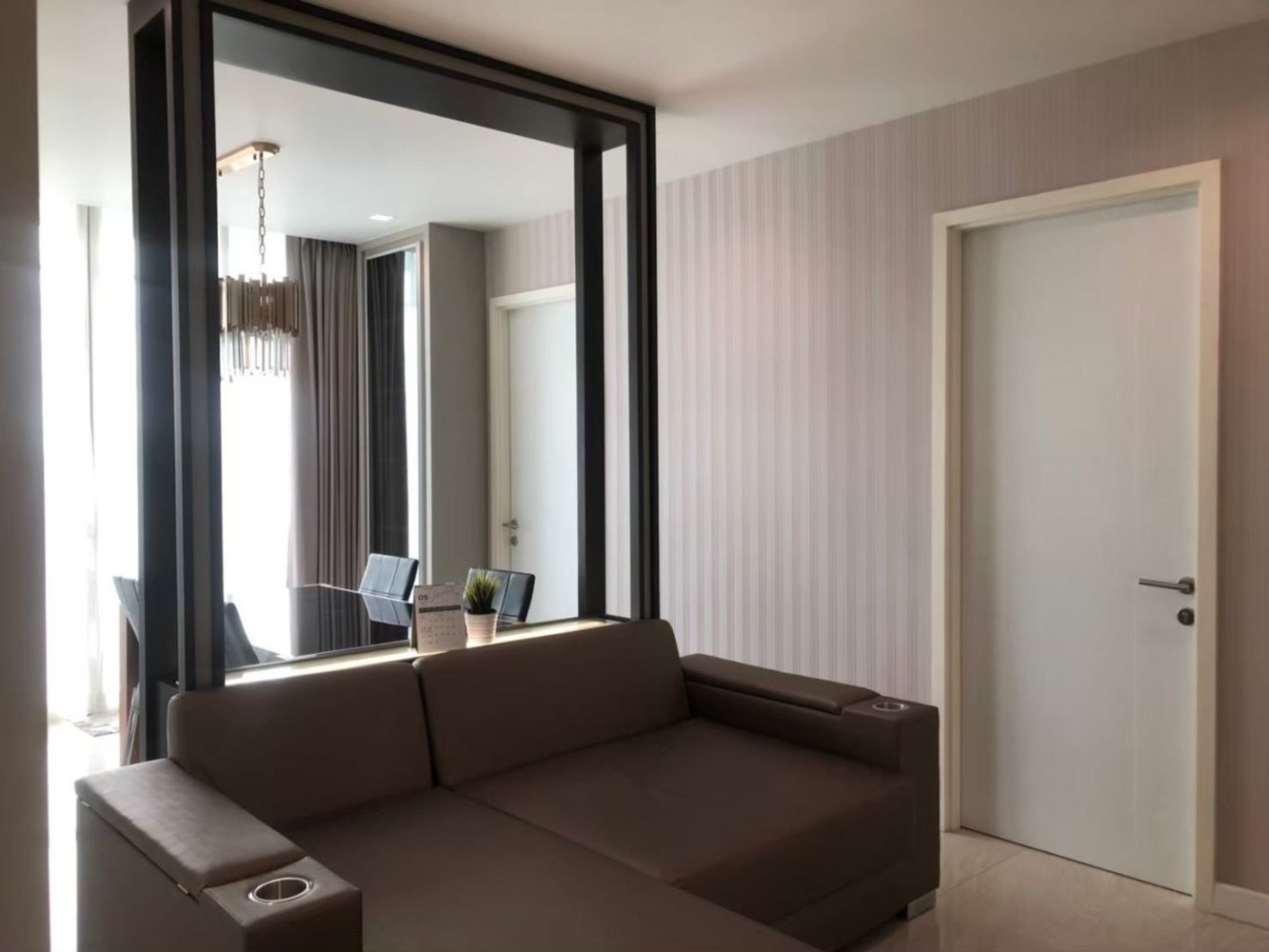 Кондоминиум  с 2 спальнями в Дин Даенг, Таиланд № 64083