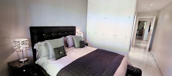 2 bedrooms Penthouse in Manilva, Spain No. 189579 12