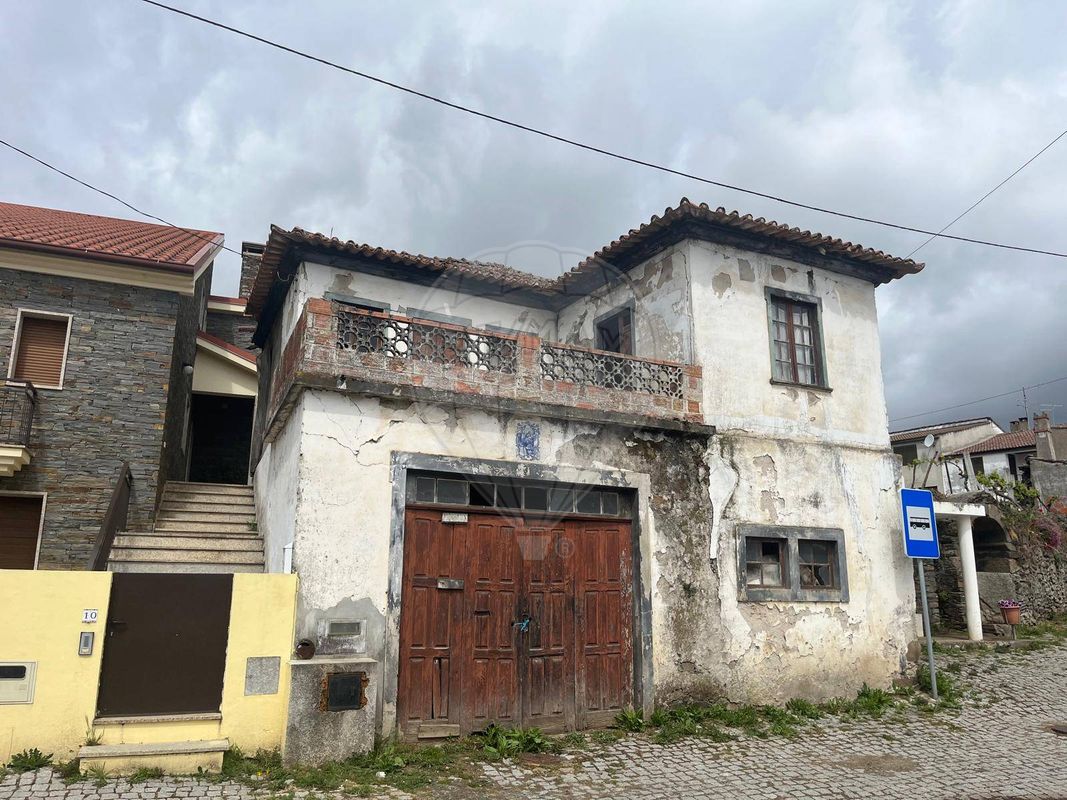 3 غرف نوم منزل في Vinhas, Portugal رقم 48147