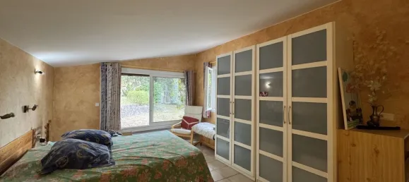 Castillos de 4 dormitorios en Puy-Saint-Martin, France No. 321694 12