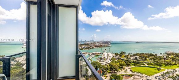 Gewerbliche Immobilien in Miami, USA 33.63m², Nr. 615578 2