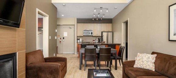 2 bedrooms House in British Columbia, Canada No. 1271 6