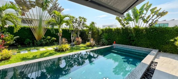 5 bedrooms Villa in Hua Hin, Thailand No. 27449 4