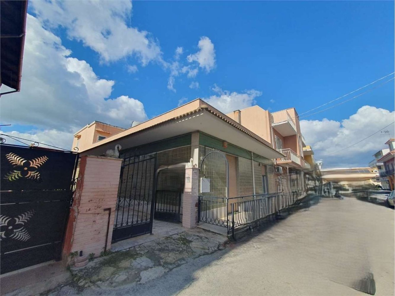 Casa de 5 divisões em Syracuse, Italy N.º 250534