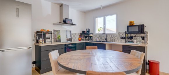 3 chambres Maison à Montlieu-la-Garde, France No. 286296 3