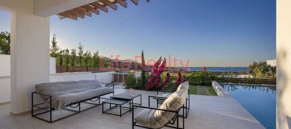 4 bedrooms Commercial property in Polis, Cyprus No. 82806 8