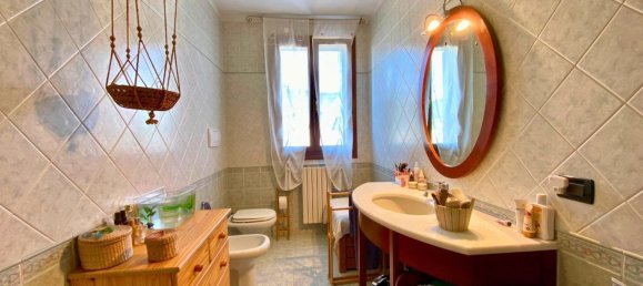 5 rooms Apartment in Mira, Italy No. 292930 15