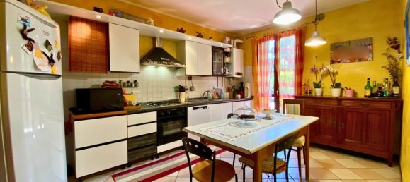 5 rooms Apartment in Mira, Italy No. 292930 8