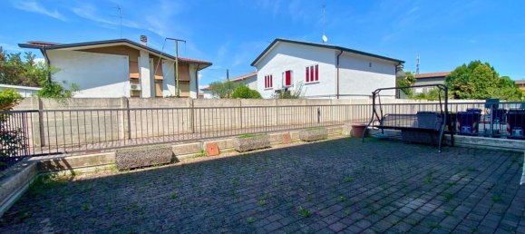 5 rooms Apartment in Mira, Italy No. 292930 23