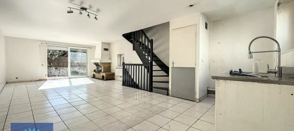 3 Schlafzimmer Haus in Evry, France, Nr. 188610 5