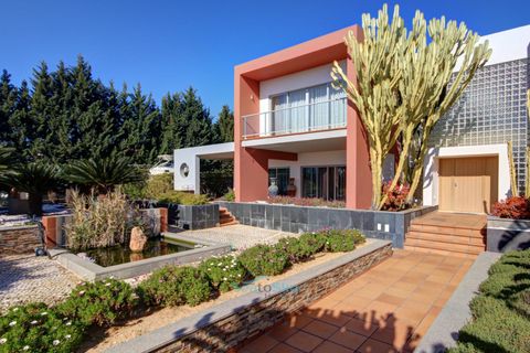 6 bedrooms House in Lagoa, Portugal No. 303707