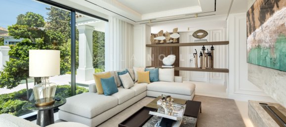 6 bedrooms Villa in Marbella, Spain No. 131000 7