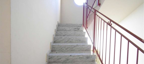 Квартира с 3 комнатами в Канале, Италия № 160839 10