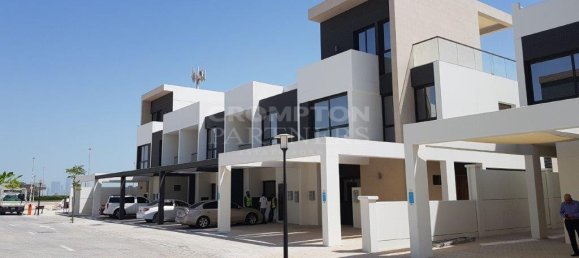 3 bedrooms Townhouse in Al Salam Street, UAE No. 5410 7