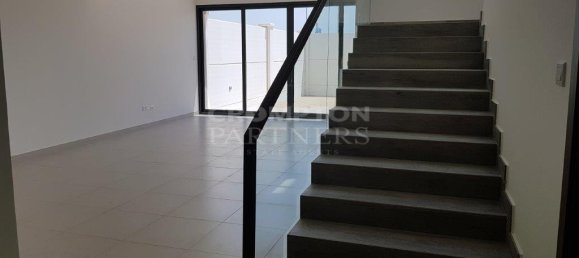 3 bedrooms Townhouse in Al Salam Street, UAE No. 5410 2