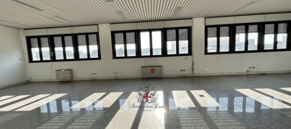 مكتب في Milan, Italy 161متر مربع رقم 245630 4